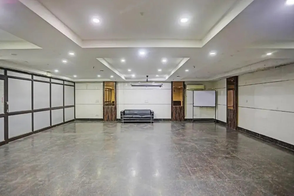 1 BR Guest house in Karol Bagh, New Delhi (6D89), by GuestHouser
