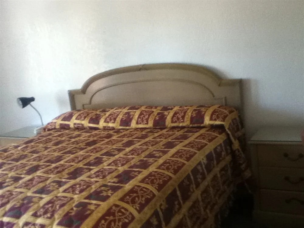 Parkside Inn