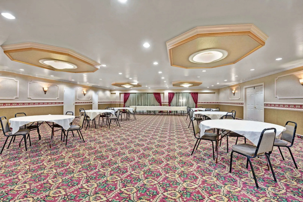 Inn at Atlantic City Hotel & Banquet