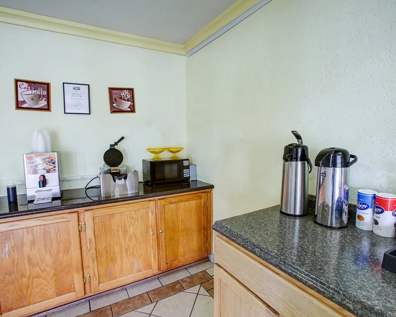 Motel 6 Bryan TX