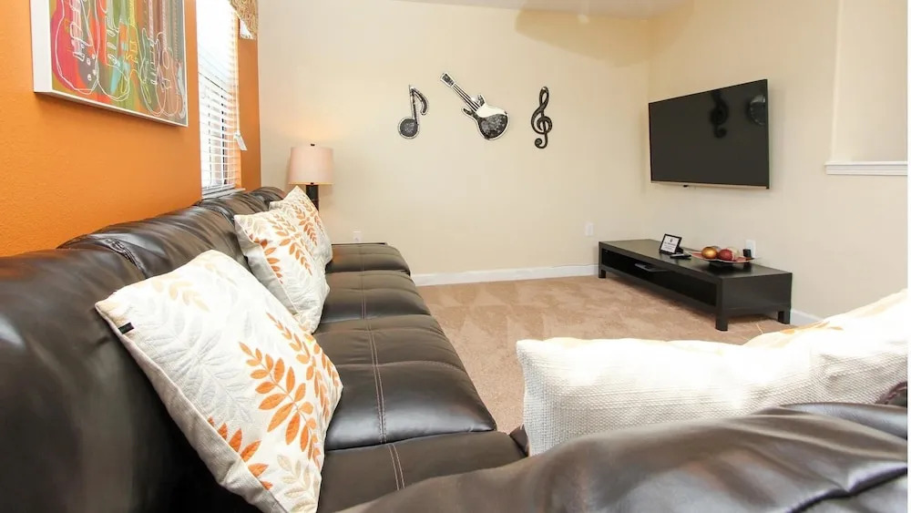 1436 Moon Valley Drive