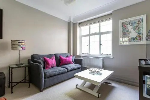 Drayton Gardens VIII by Onefinestay
