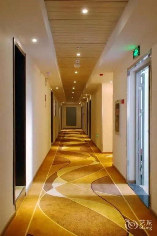 Mianming Express Hotel