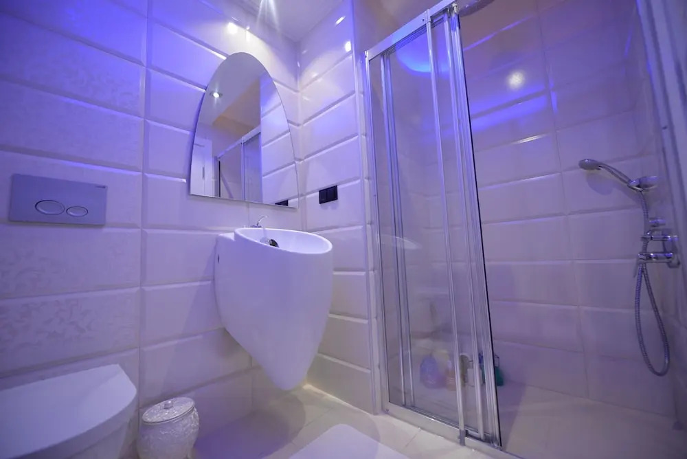 Yekta Queen 2 Bedroom