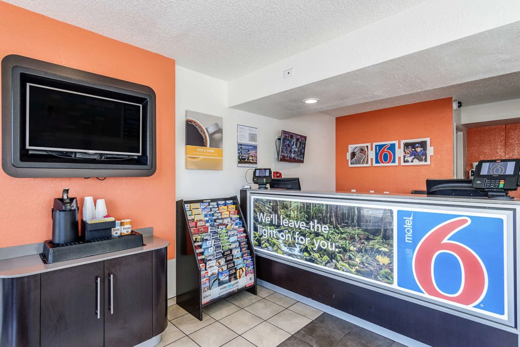 Motel 6 Modesto, CA