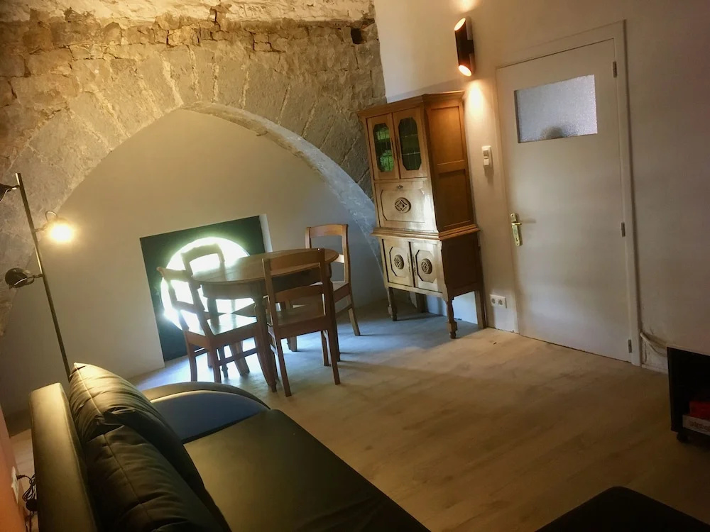 Les Trois Lions Chatelet de Barbencon