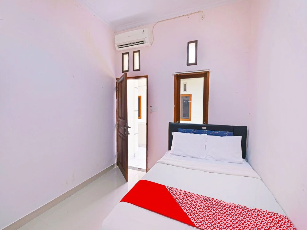 Hotel O Sandat Guest House