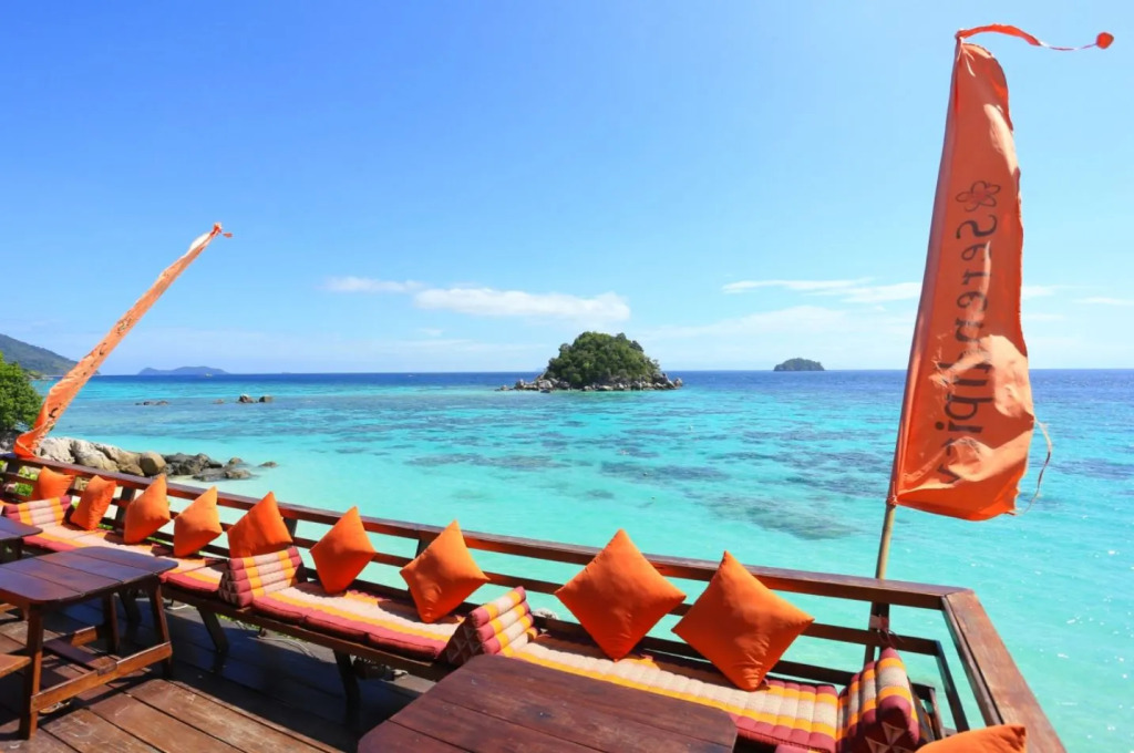 Serendipity Beach Resort Koh Lipe