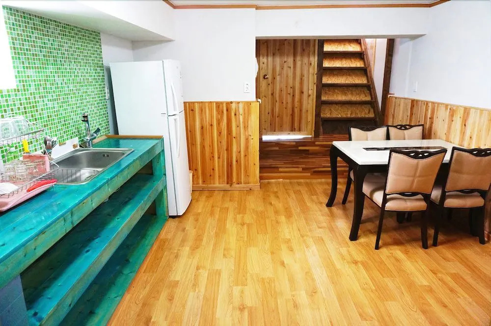 Unnie Guesthouse - Hostel
