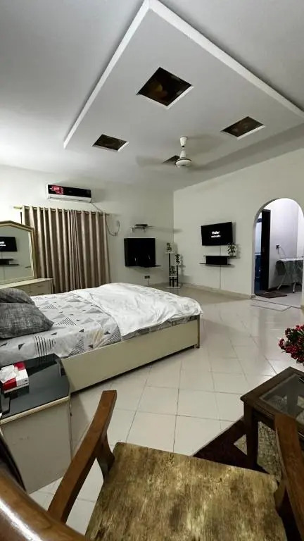 Mirza house