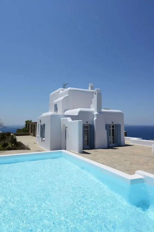 Villa Crystal