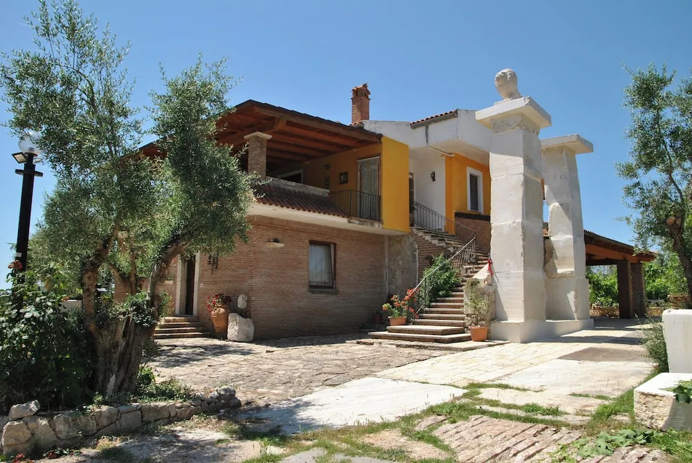 Holiday Home Chevalier With Terrace and Swimming Pool