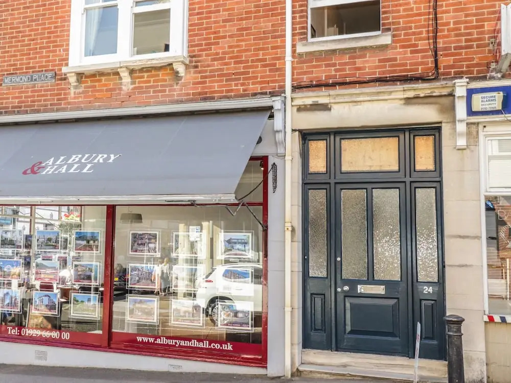 Mermond Flat
