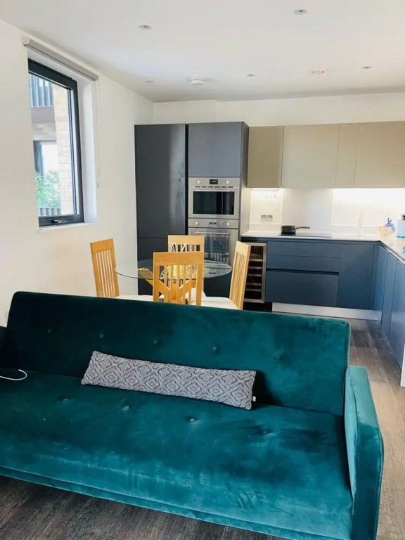 Inviting 2-bed Apartment in London