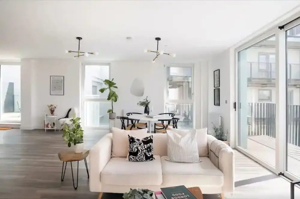 Stylish London Flat - Private Terrace - City View