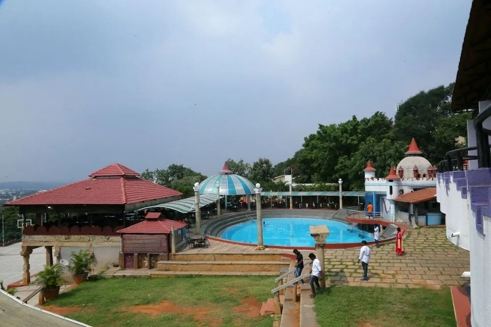 Shakthi Hill Resort