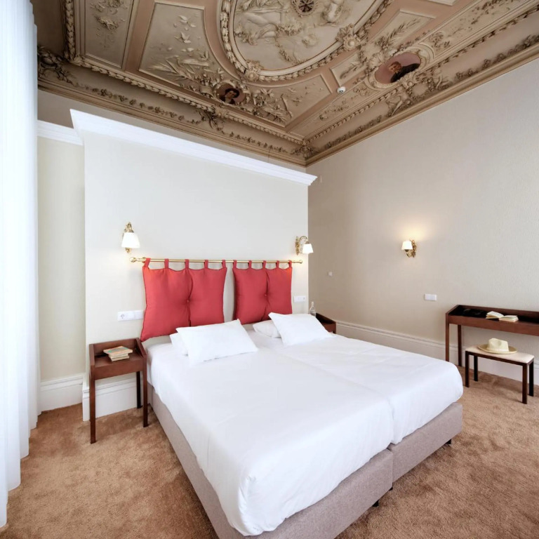 The Rex Hotel Porto - Mansion House - Private Parking
