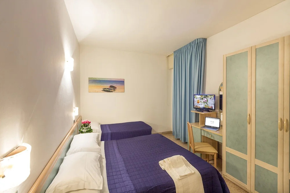 Hotel Excelsior