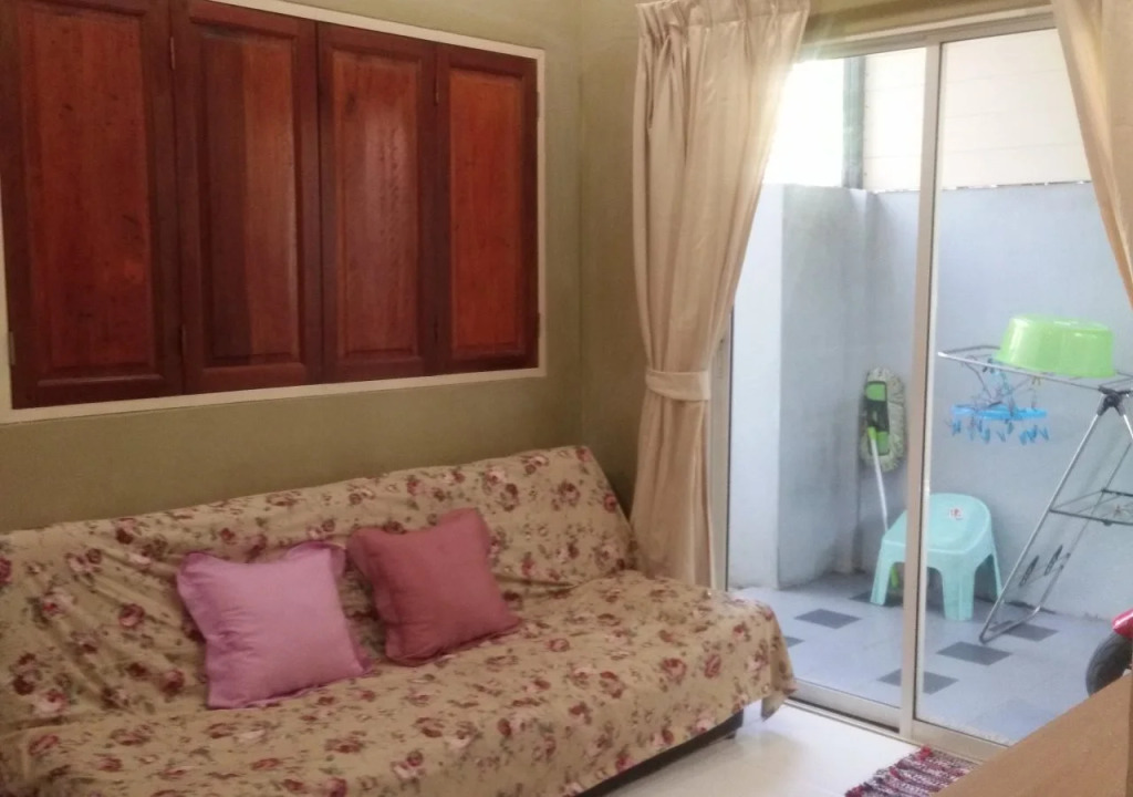 Aree Guesthouse5