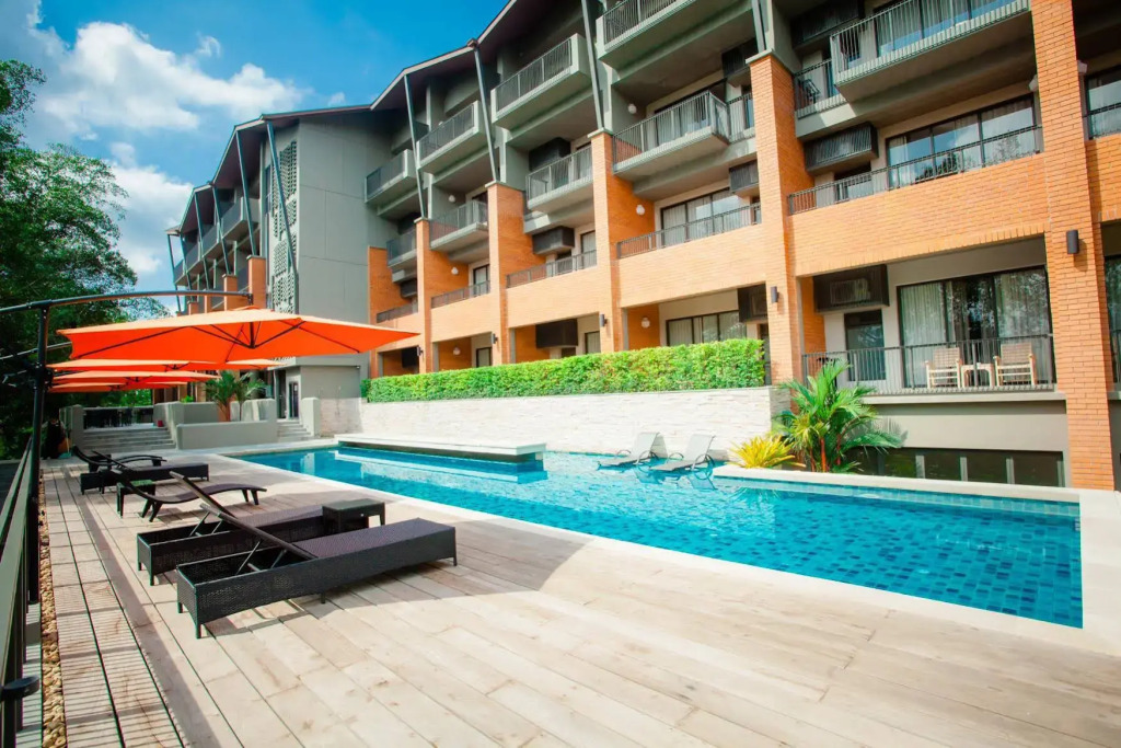 Rimnaam Klangchan Hotel - SHA Plus