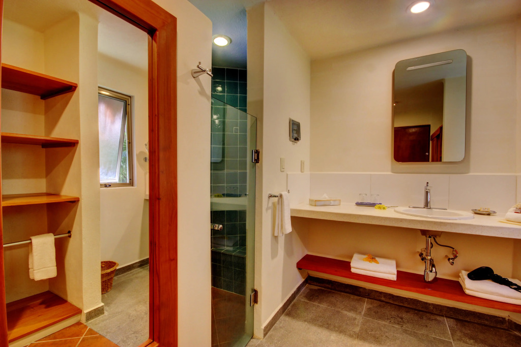 Riviera Maya Suites