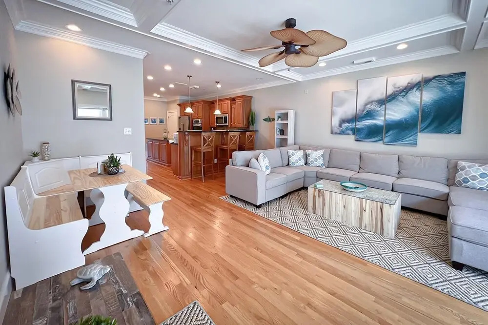 High Tide Hideaway by Sea Scape Properties