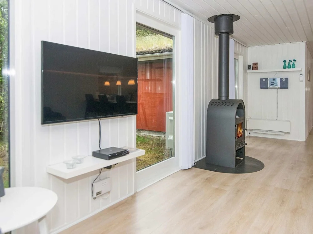 6 Person Holiday Home in Romo