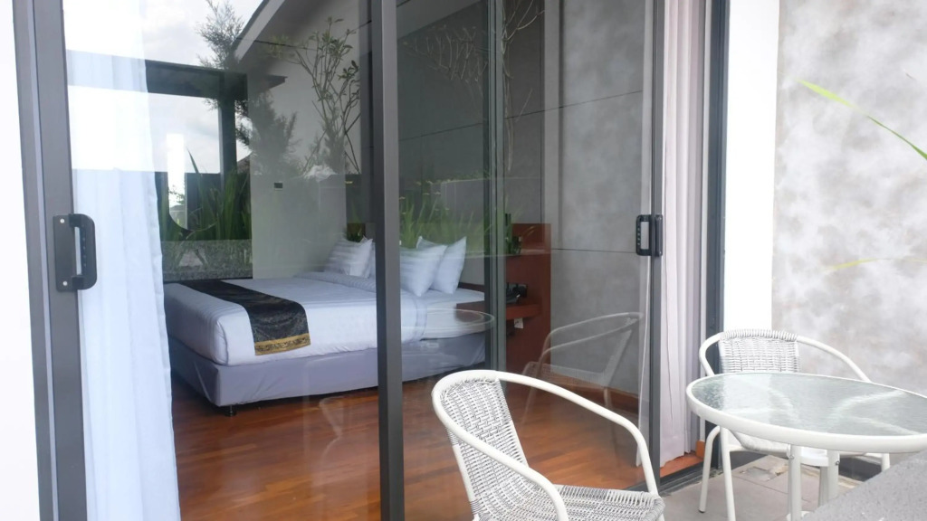 Grand Miami Hotel