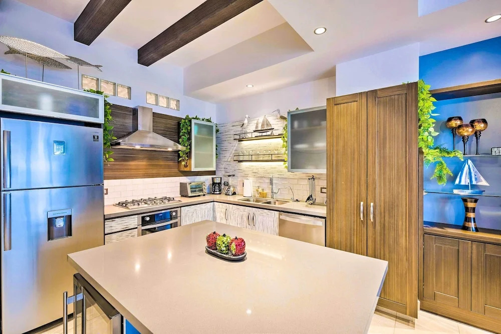 Luxe Puerto Vallarta Condo, Steps From it All