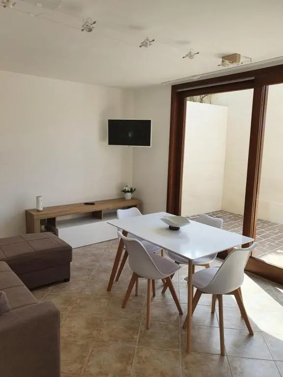Dancing Apartment