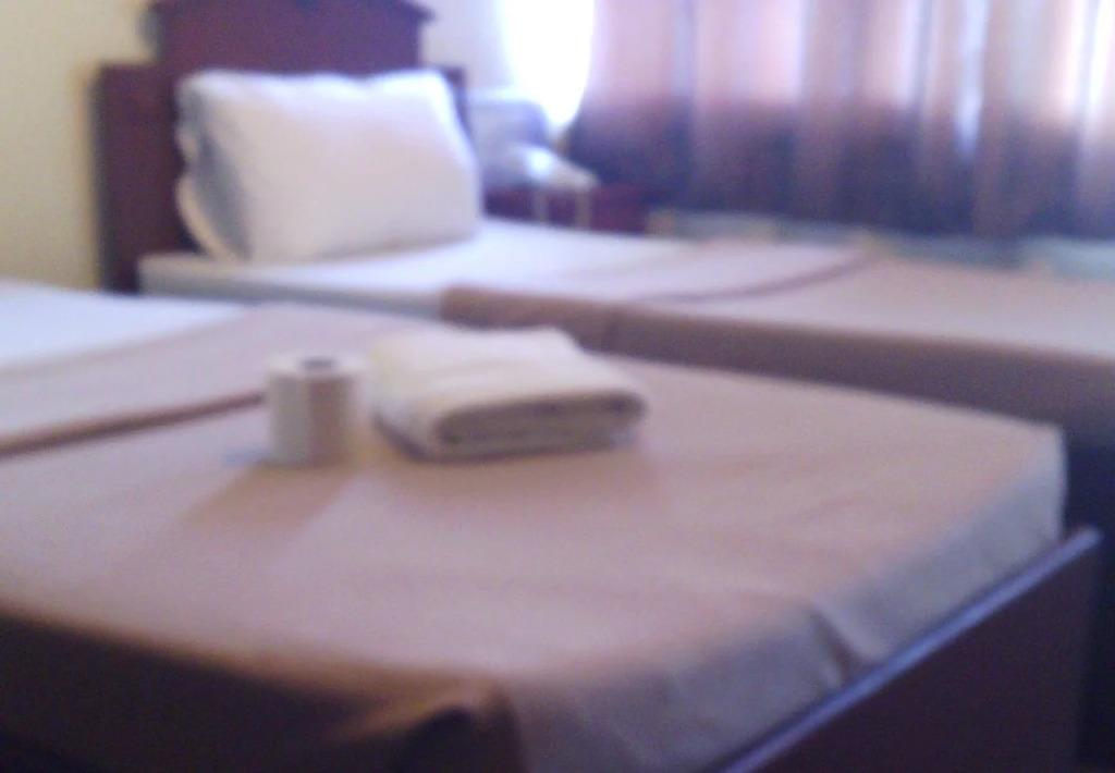 Blue Velvet Hotel & Cafe