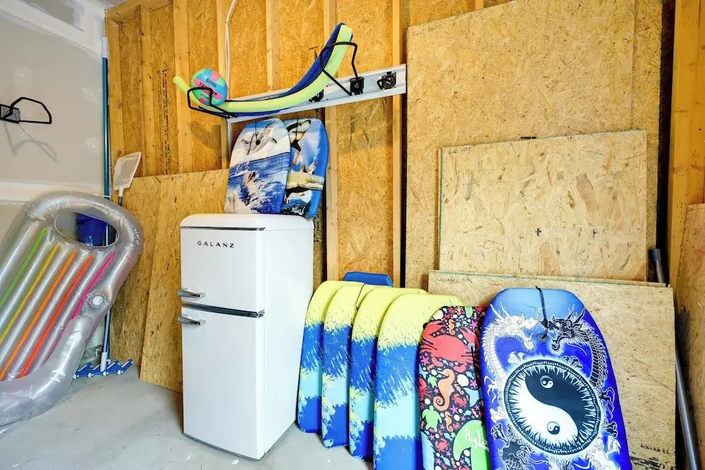 Serene Oak Island Home w/ Private Saltwater Pool!