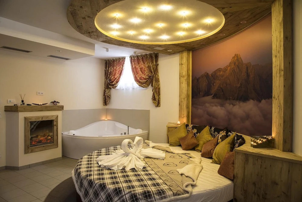 Hotel Tschurtschenthaler