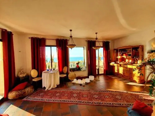 Ashram Villa Sunshine