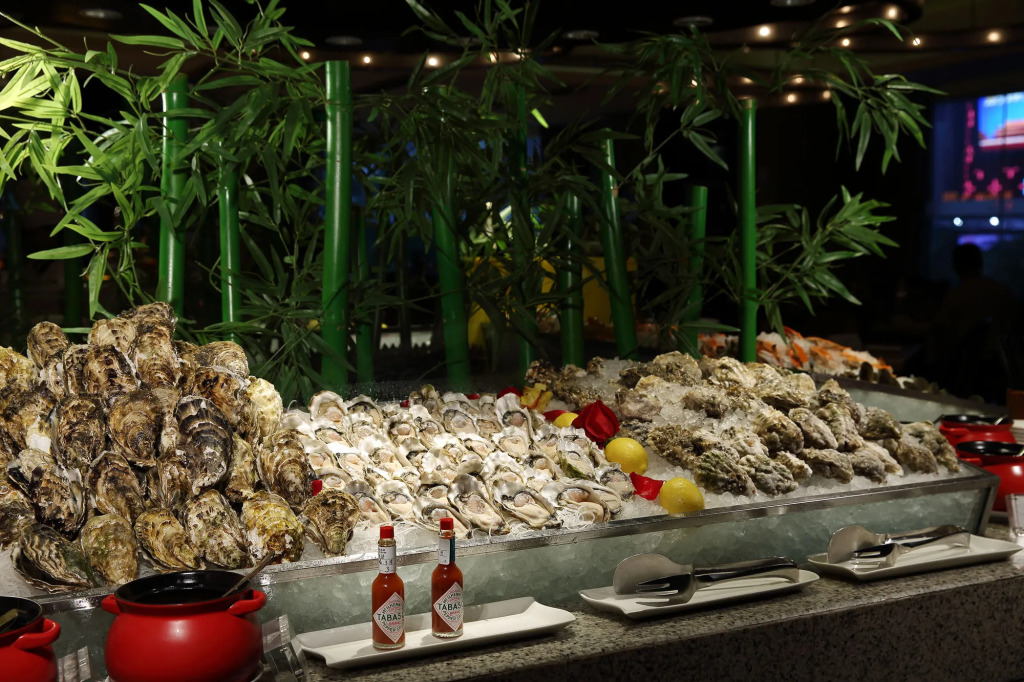 Отель Sheraton Guangzhou