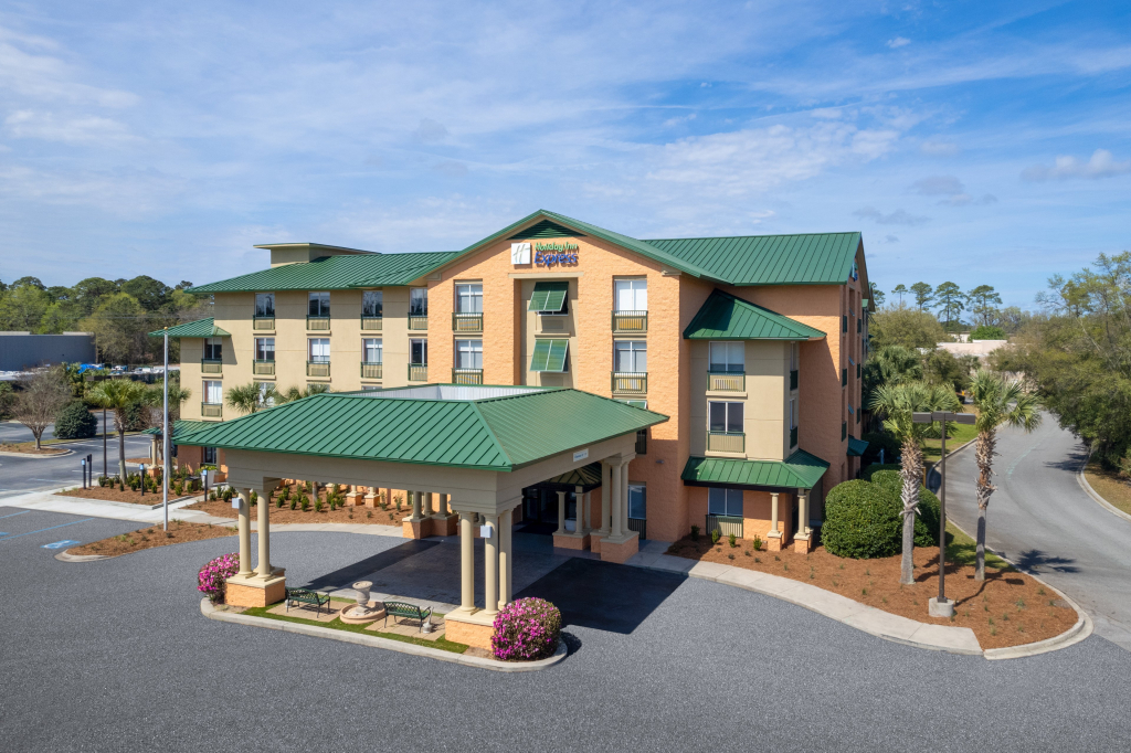 Holiday Inn Express Hotel & Suites Bluffton at Hilton Head Area by IHG