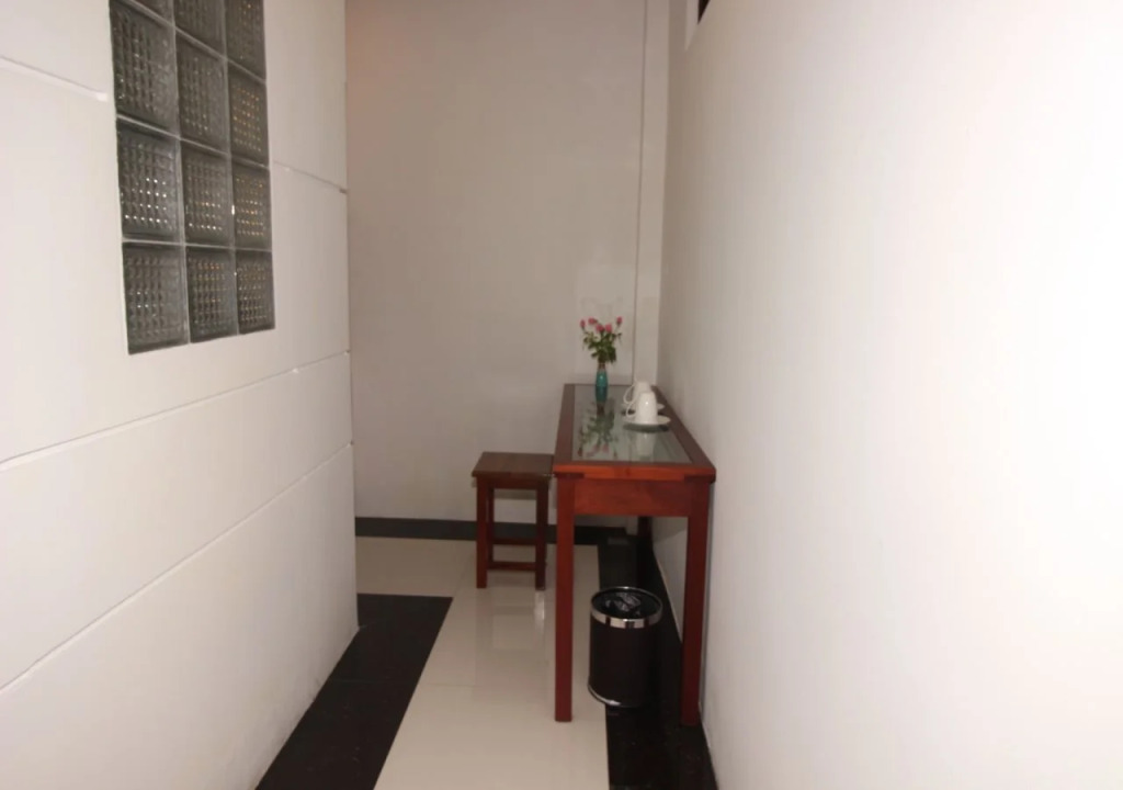 Myanmar Life Hotel