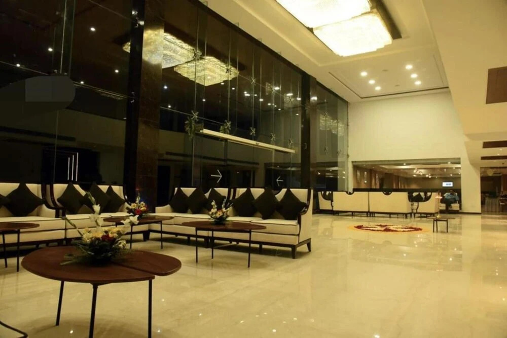 Om Resorts