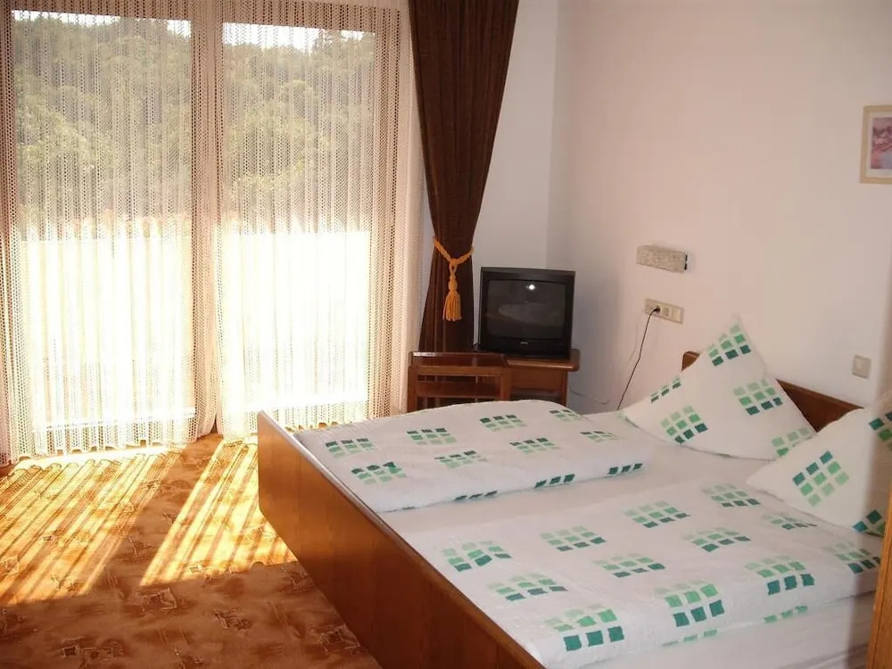 Hotel Weinhaus Liesertal