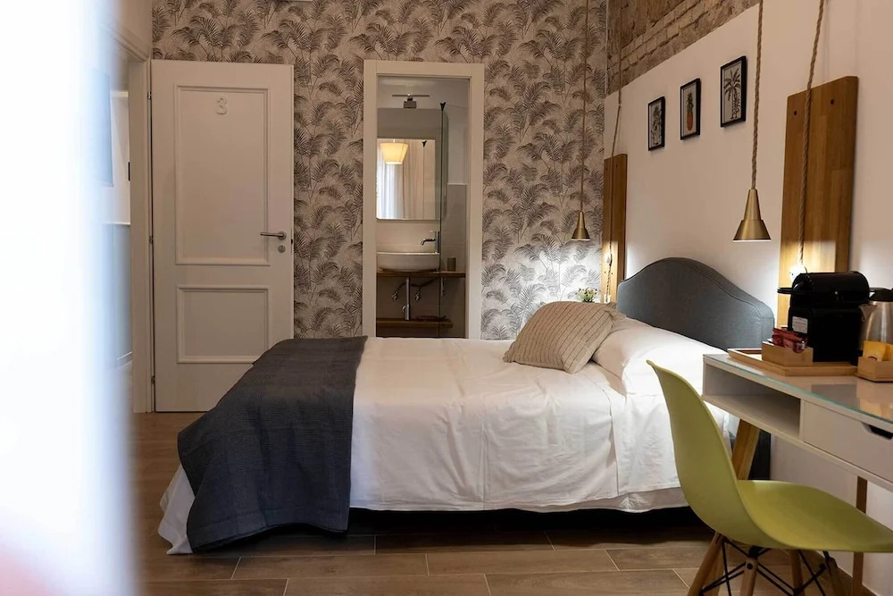 Smart Guesthouse