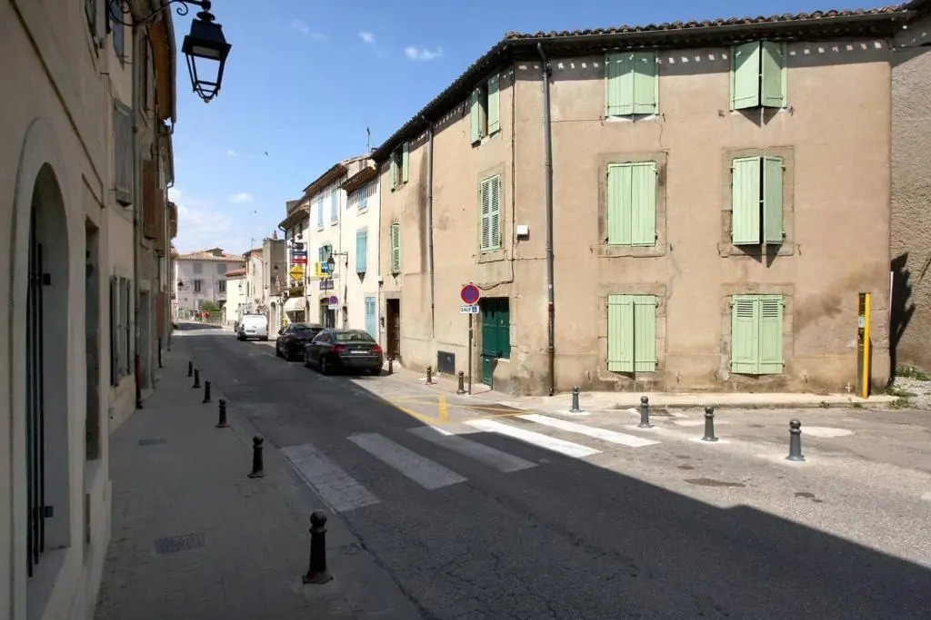L'Or Vert, CASTLE VIEW, PRIVATE parking, Air conditioner, Netflix, 160m from medieval town