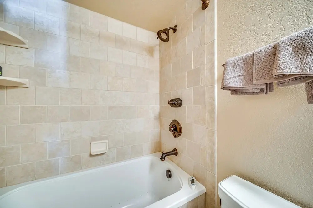6 Mi to Skiing: Condo w/ Balcony in Fraser!