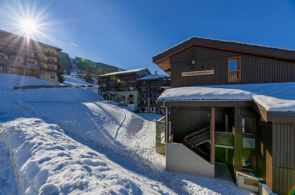 Residence LES Coches 3 Rooms in a Family Resort at the Bottom of the Slopes Bac424