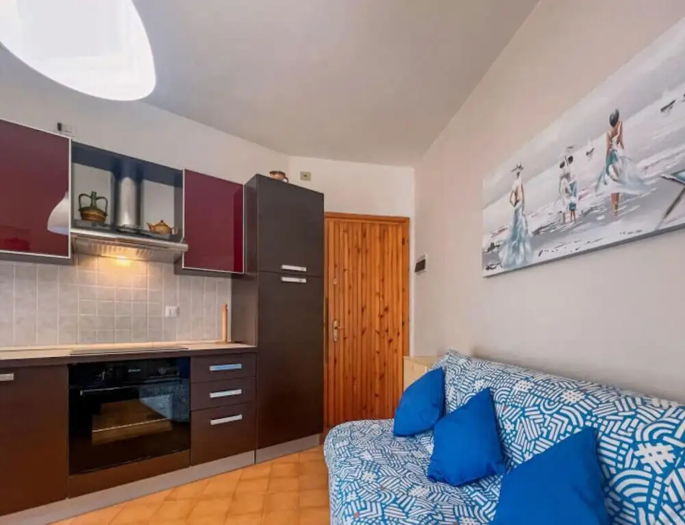 Modern Apartment With a Spacious Terrace
