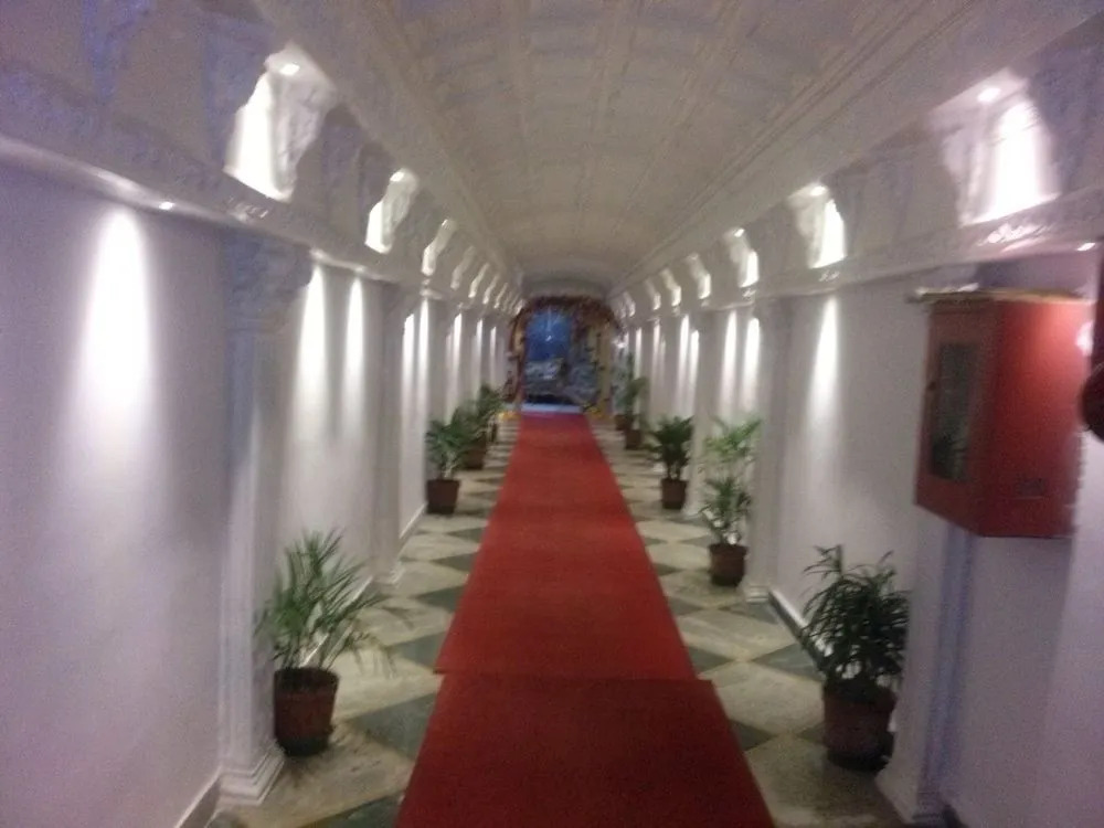 Hotel Thames International