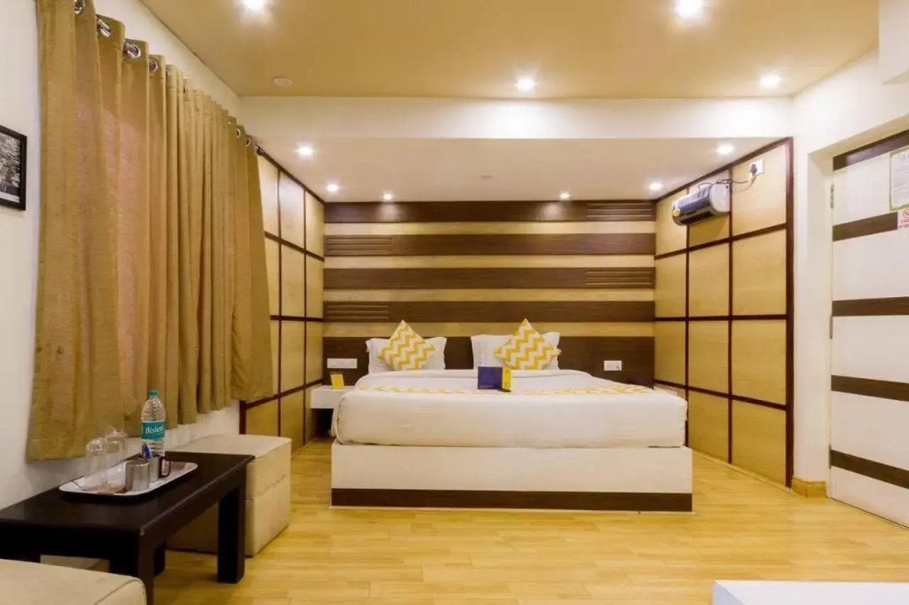 FabHotel Sholas Residency I - Nr Government Rose Garden
