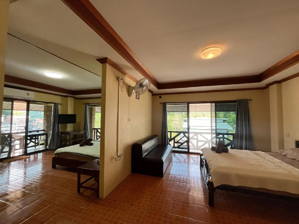 Koh Chang Hut Hotel