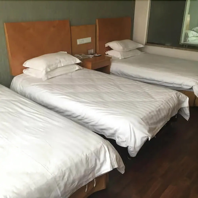 Mingguo Business Hotel