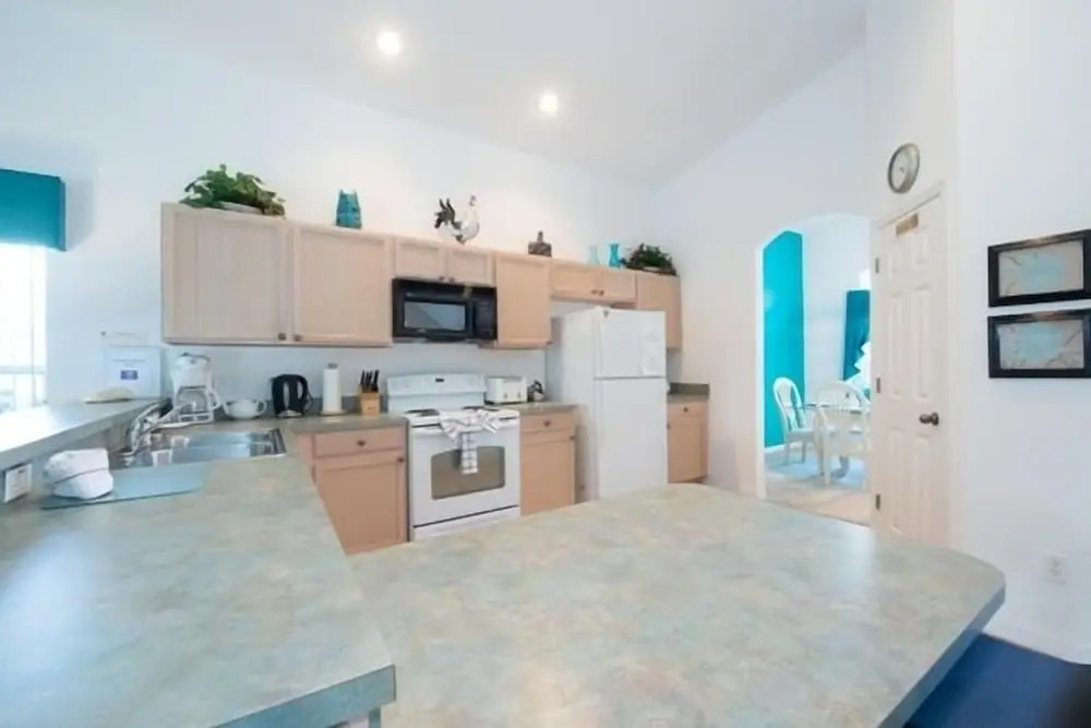 Ov3252 - Hampton Lakes - 5 Bed 4 Baths Villa