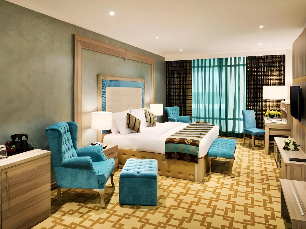 Sapphire Plaza Hotel